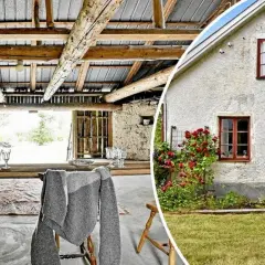 Rustik ladugård och charmigt hus med rosor, kanske en plats för Alex Schulman på Gotland.