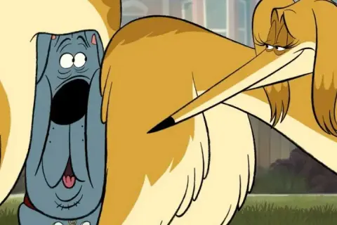 En blå hund med stor mun och stora ögon tittar förskräckt på en gul hund med lång nos. Scenen ser ut som en scen från bra filmer.